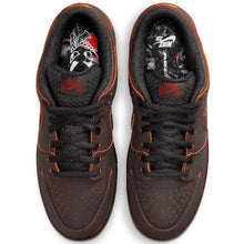 Load image into Gallery viewer, Nike SB "Dunk Low Pro" // Krampus