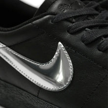 Load image into Gallery viewer, Nike SB x Dancer"Blazer Low Pro GT" // Black/Silver