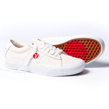 Load image into Gallery viewer, Vans x Free Skate Mag "Skate Sid" // Marshmallow/White