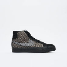 Load image into Gallery viewer, Nike SB "Blazer Mid PRM" // White/Black/White

