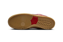 Load image into Gallery viewer, Nike SB "Dunk Low " // University Red/White/Gum
