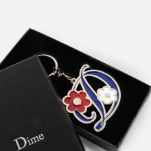 Load image into Gallery viewer, Dime "Oversized Floral" Keychain // Silver

