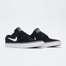 Load image into Gallery viewer, Nike SB "Janoski OG+" // Black/White
