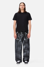 Load image into Gallery viewer, Dime “Classic Baggy“ Denim Pants // Black/White Paint
