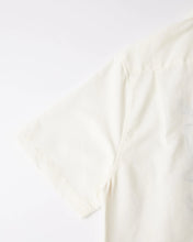 Load image into Gallery viewer, Parra "Vertical Horse" Short Sleeve Shirt // Off White
