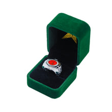 Load image into Gallery viewer, Carpet "Finger" Watch // Silver
