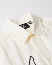 Load image into Gallery viewer, Parra "Vertical Horse" Short Sleeve Shirt // Off White
