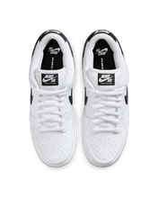 Load image into Gallery viewer, Nike SB "Dunk Low Pro" // White/White/Black
