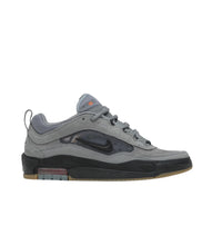 Load image into Gallery viewer, Nike SB &quot;Air Max Ishod&quot; // Cool Grey
