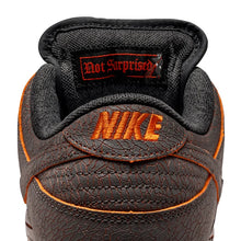 Load image into Gallery viewer, Nike SB "Dunk Low Pro" // Krampus
