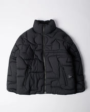 Load image into Gallery viewer, Parra "Boring Village "Puffer Jacket // Black
