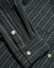Load image into Gallery viewer, Butter “Seersucker“ Shirt // Forest
