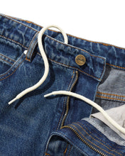 Load image into Gallery viewer, Butter “Straight Leg Pant" Denim Jeans // Vintage Indigo Wash
