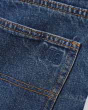 Load image into Gallery viewer, Butter “Straight Leg Pant" Denim Jeans // Vintage Indigo Wash
