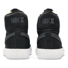 Load image into Gallery viewer, Nike SB "Blazer Mid" ISO // Black/White
