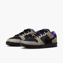 Load image into Gallery viewer, Nike SB "Dunk Low Pro" // Dashawn Jordan
