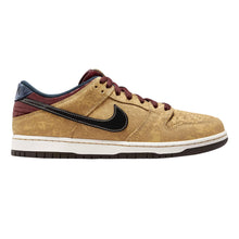 Load image into Gallery viewer, Nike SB "Dunk Low" // City of Cinema
