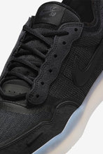 Load image into Gallery viewer, Nike SB "PS8" // Black/Black
