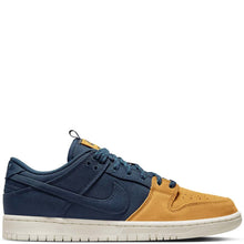 Load image into Gallery viewer, Nike SB "Dunk Low PRM" // Midnight Navy/Desert Ochre.p

