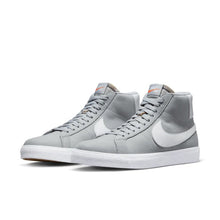Load image into Gallery viewer, Nike SB "Blazer Mid ISO" // Wolf Grey
