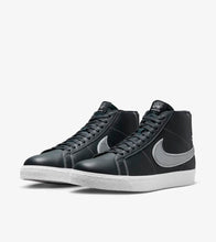 Load image into Gallery viewer, Nike SB "Blazer Mid Qs" // Mason Silva
